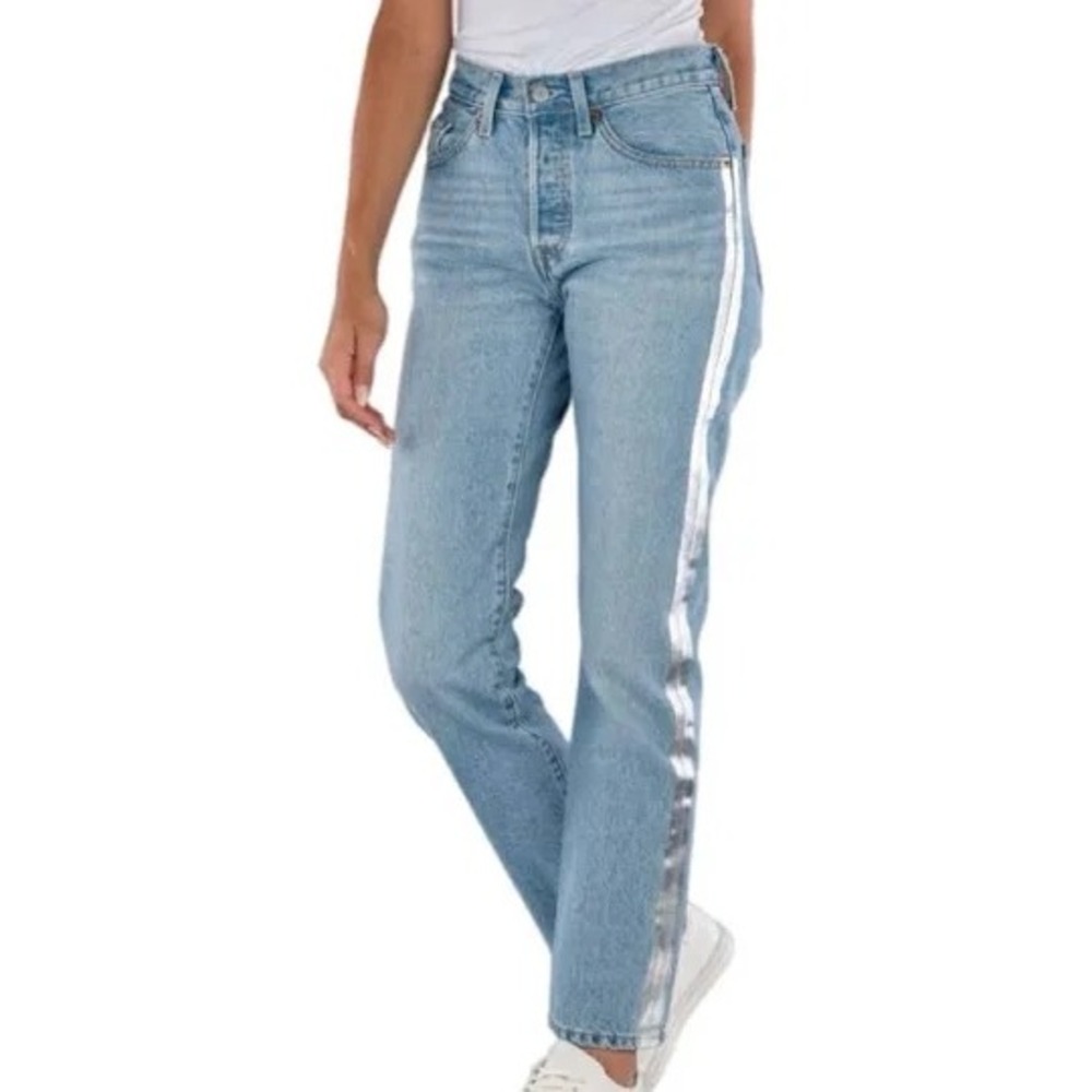 Levis 501 Original Fit Jeans Light Wash‎ Silver Metallic Side Stripe Denim 28